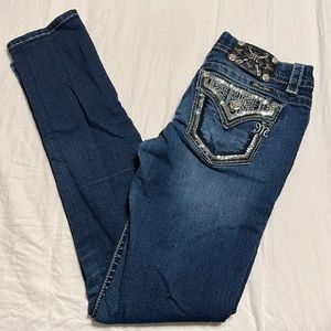 Miss Me Jeans - mid rise skinny size 25